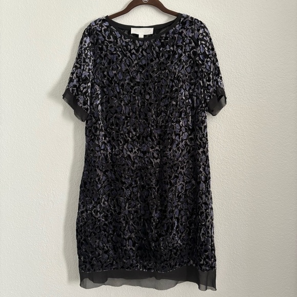 Superfoxx Women's Size Medium Black Velvet Animal Print Mini Dress - Picture 1 of 5